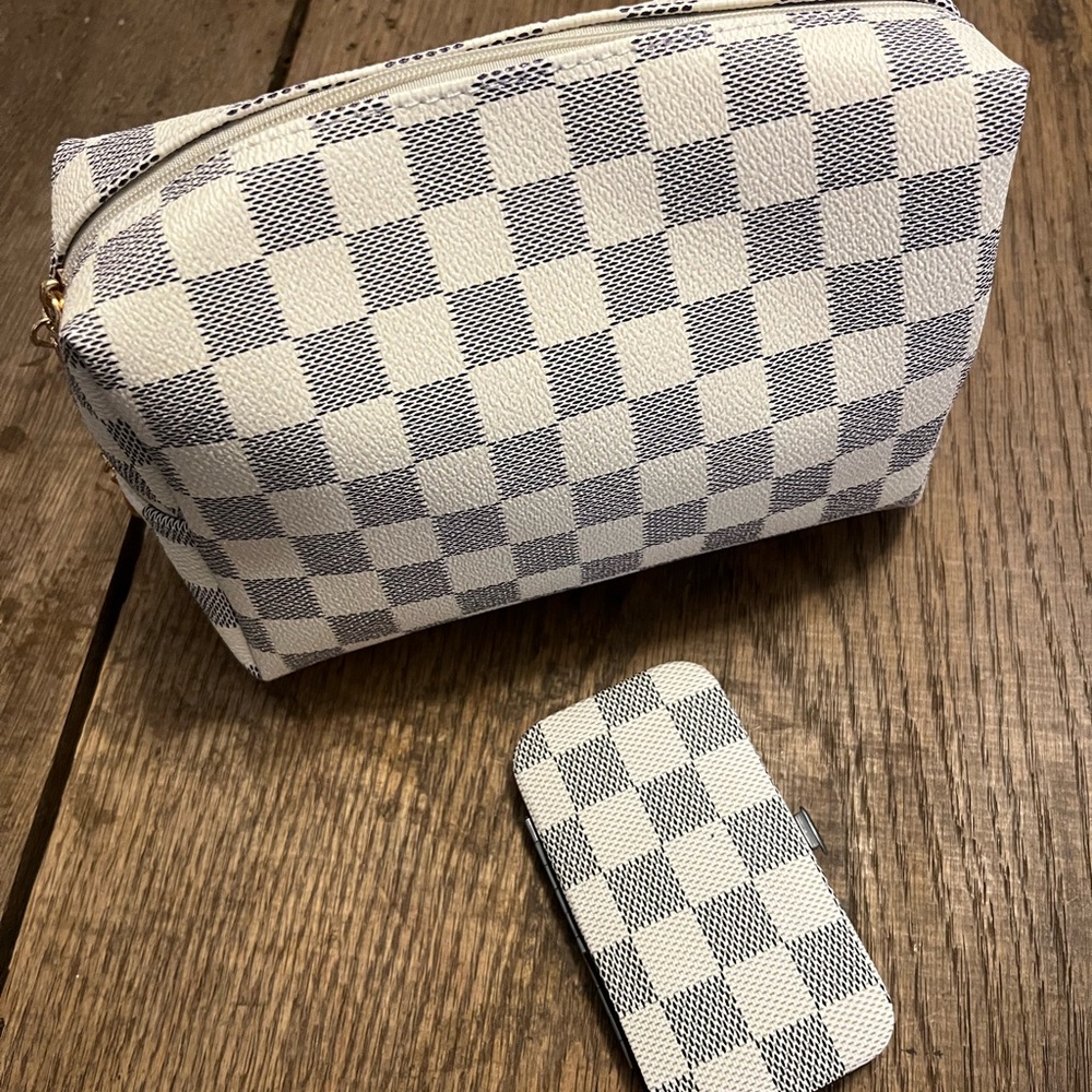 Checkered Cosmetic Bag and manicure Case. NWOT
